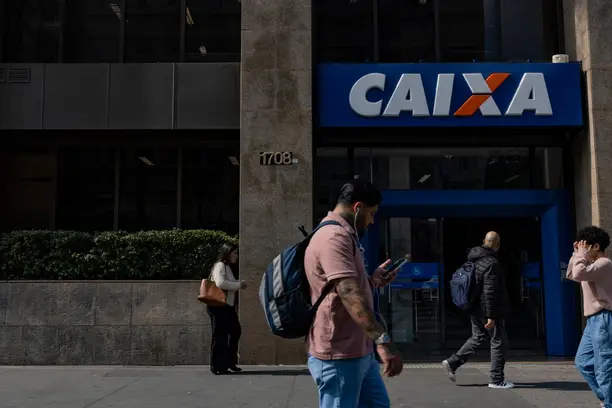 Cinco maiores bancos têm R$ 10 bilhões em imóveis retomados Cinco maiores bancos têm R$ 10 bilhões em imóveis retomados