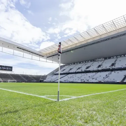 Corinthians nega entrega de documentos a perito que aponta cobrança indevida da Caixa Corinthians nega entrega de documentos a perito que aponta cobrança indevida da Caixa