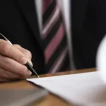 Justiça do Trabalho identifica “prompt injection” em laudo e pune perito Justiça do Trabalho identifica “prompt injection” em laudo e pune perito
